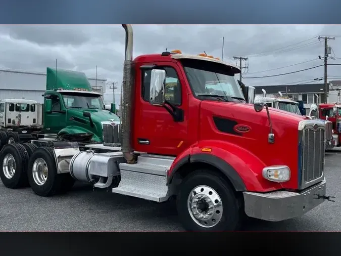 2017 Peterbilt 567