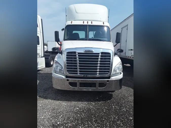 2018 FREIGHTLINER/MERCEDES CASCADIA 125