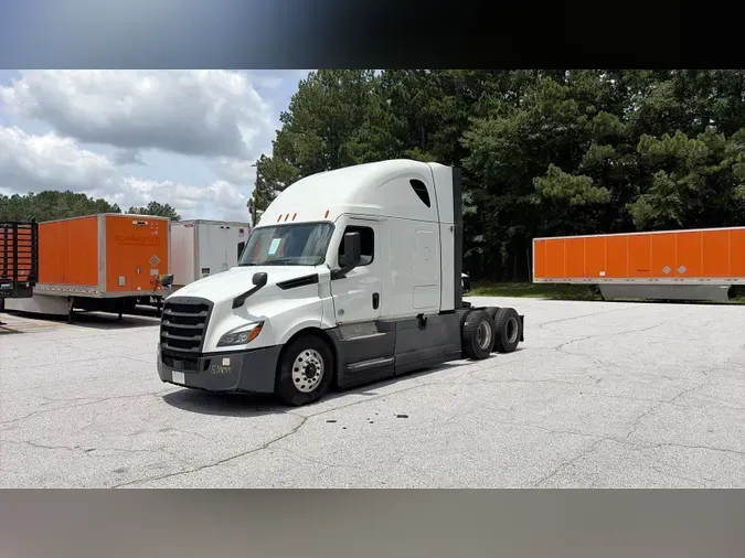 2023 Freightliner Cascadia 126
