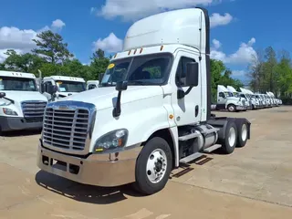 2018 FREIGHTLINER/MERCEDES CASCADIA 125