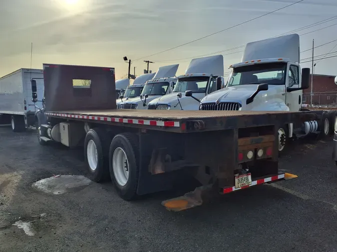 2015 FREIGHTLINER/MERCEDES M2 112