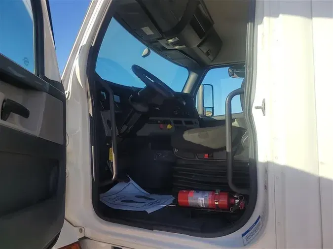 2020 FREIGHTLINER CASCADIA