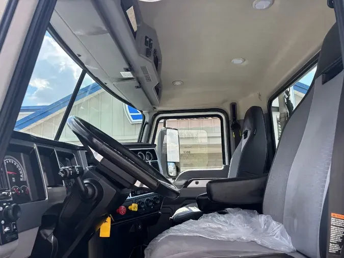 2020 MACK AN64T