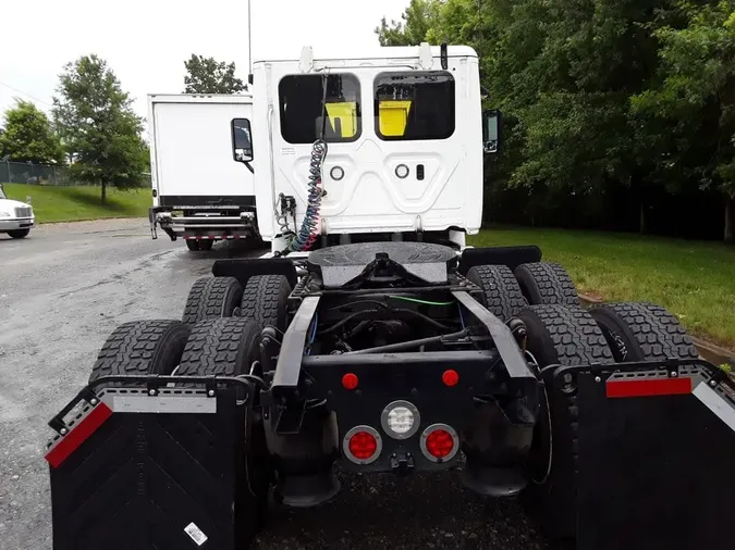 2019 FREIGHTLINER CASCADIA 125