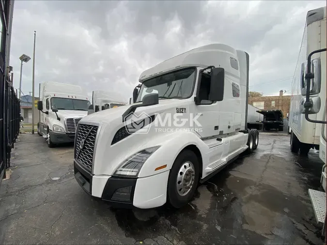 2019 VOLVO VNL64T760