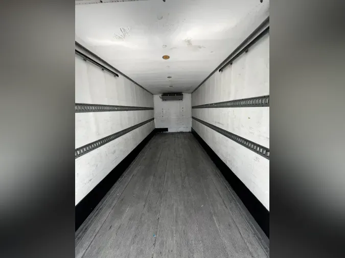 2016 FREIGHTLINER/MERCEDES M2 106