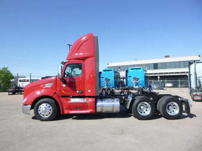 2022 Peterbilt 579