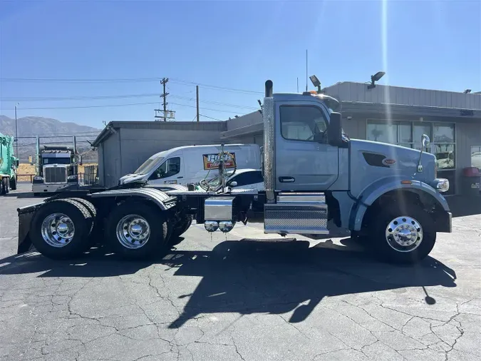2022 Peterbilt 567