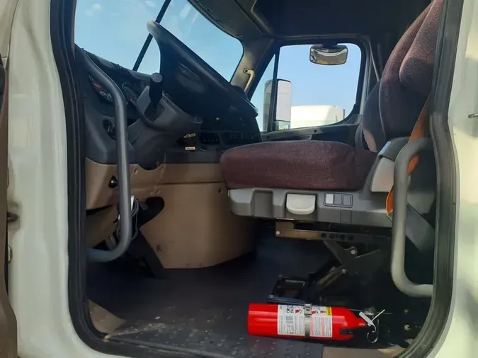 2019 FREIGHTLINER/MERCEDES CASCADIA 125