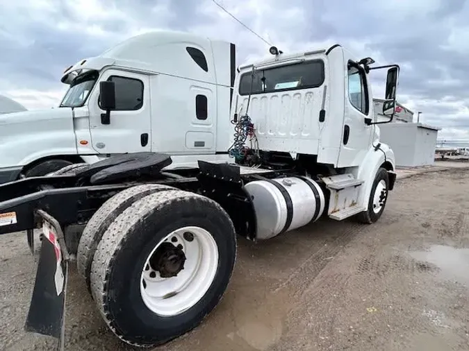 2017 FREIGHTLINER/MERCEDES M2-112