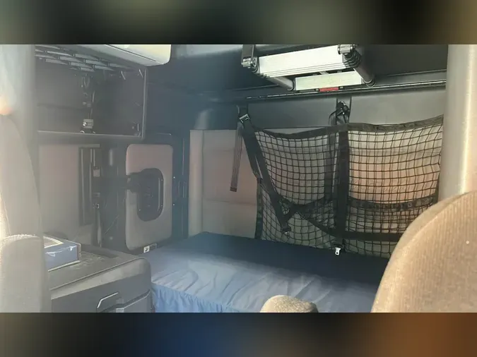 2022 Freightliner Cascadia