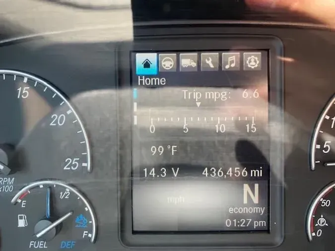 2020 Freightliner Cascadia