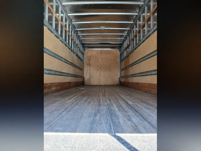 2019 FREIGHTLINER/MERCEDES M2 106