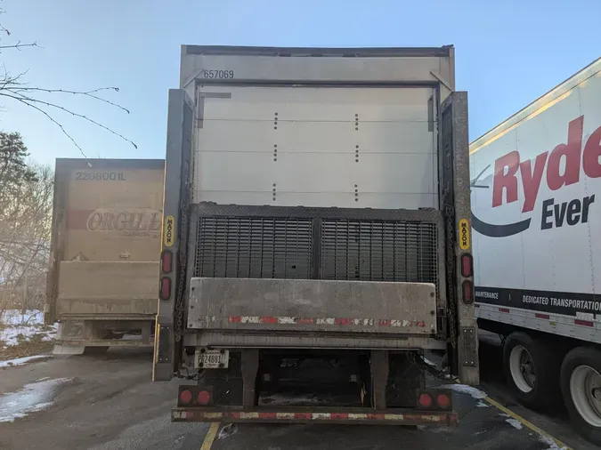 2017 UTILITY TRAILERS VS2RA 45/156/102