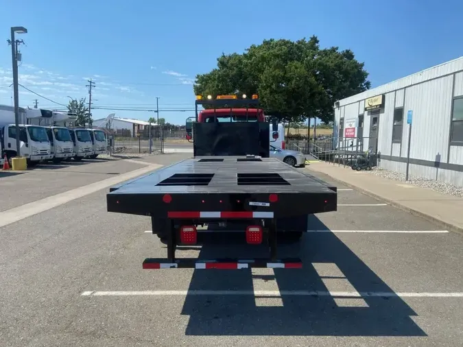 2019 FREIGHTLINER/MERCEDES M2 106