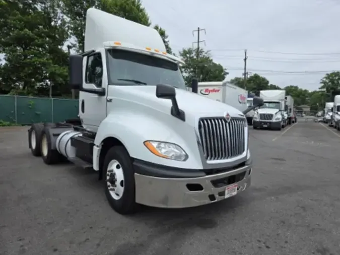 2019 NAVISTAR INTERNATIONAL LT625 DAYCAB T/A