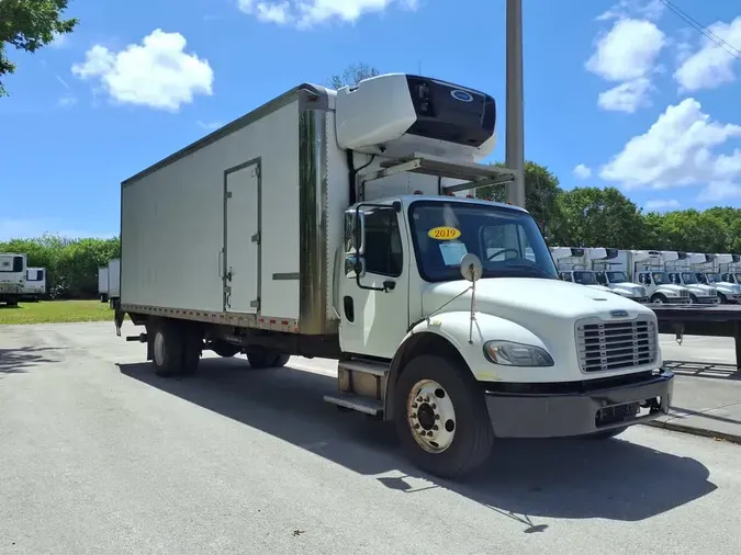 2019 FREIGHTLINER/MERCEDES M2 106