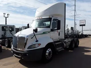 2020 NAVISTAR INTERNATIONAL RH613 DAYCAB T/A