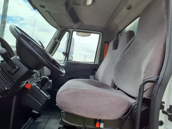 2018 NAVISTAR INTERNATIONAL 4300