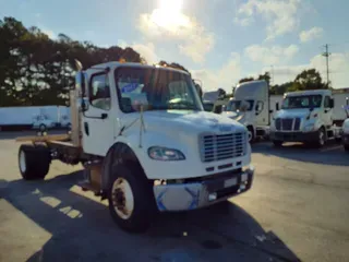 2017 FREIGHTLINER/MERCEDES M2 106