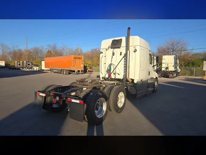 2022 Freightliner Cascadia 126437e18a22111ce179ff13a5dd9030a64