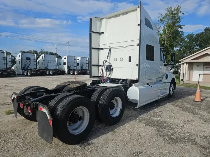 2020 NAVISTAR INTERNATIONAL LT625 SLPR CAB
