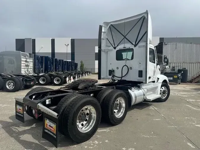 2022 Peterbilt 579