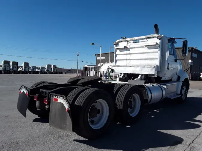 2017 NAVISTAR INTERNATIONAL PROSTAR (6X4)