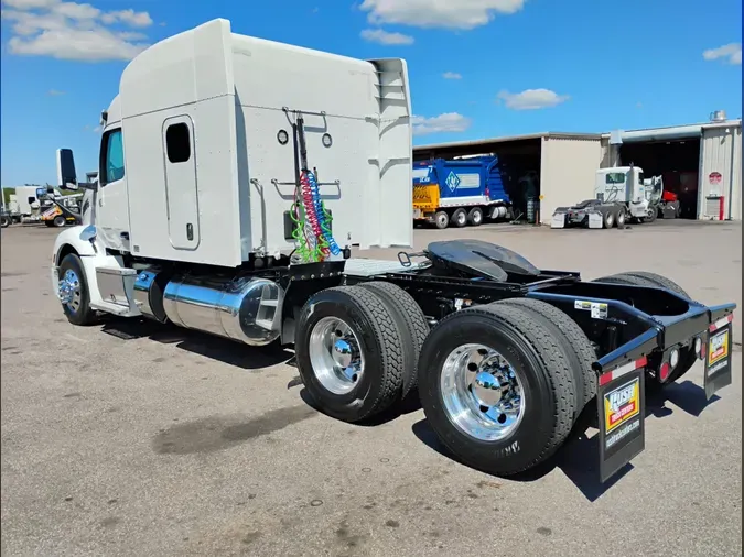 2022 Peterbilt 579