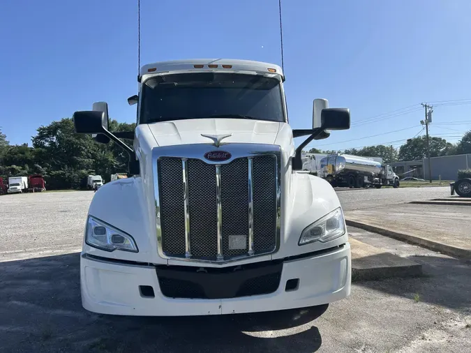 2022 Peterbilt 579438f48ed93535b0523678fb881736875