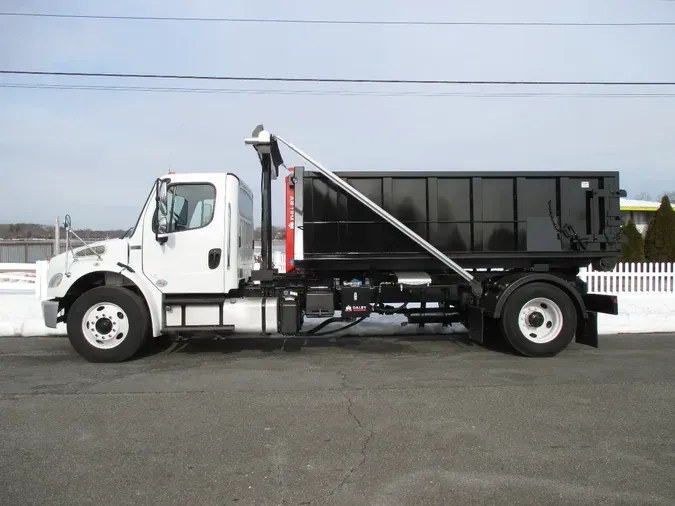 2019 FREIGHTLINER M2