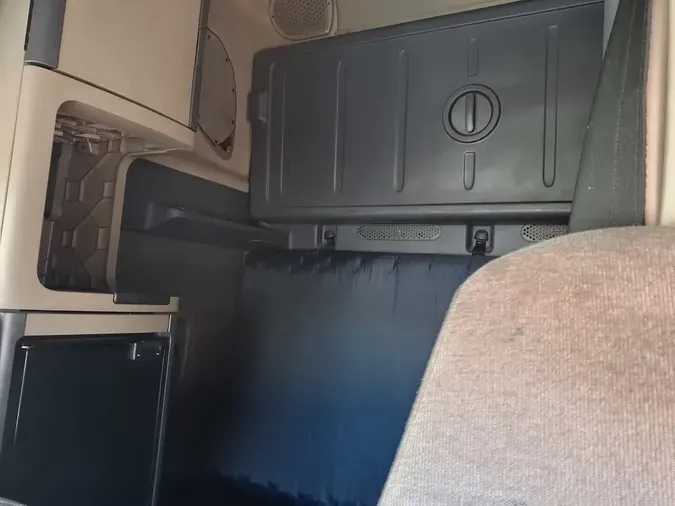 2019 FREIGHTLINER CASCADIA 125