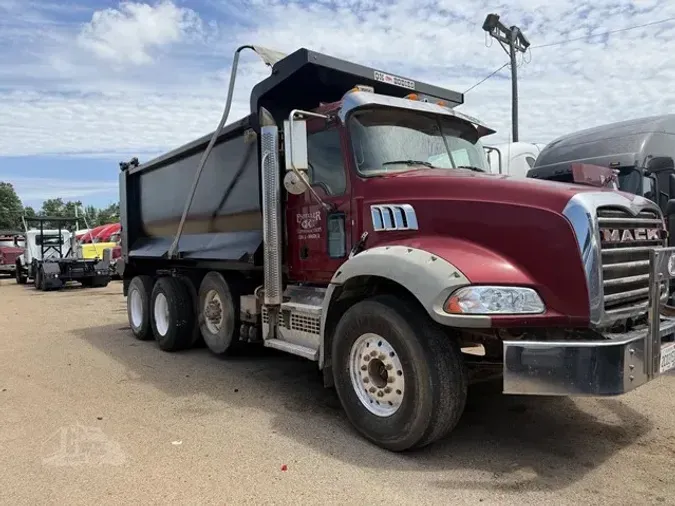 2019 MACK GRANITE 64BT4391f4ca9c2ac39ea9d711fc1feb838d