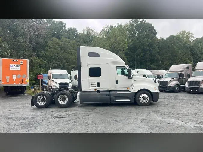 2022 International LT43920e1d43279d9a7589e7edcddf32f4