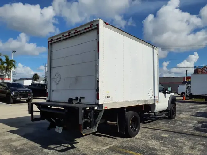 2015 FORD MOTOR COMPANY F4504392c0cf358e0de5bd8384930cddc466