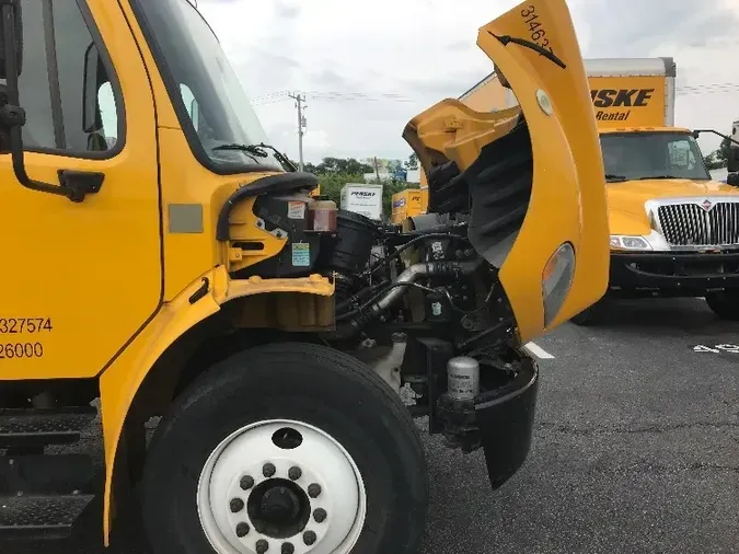 2018 Freightliner M2