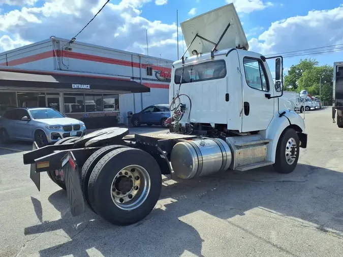 2019 FREIGHTLINER M2-112