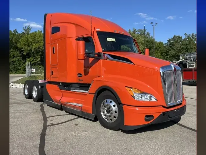 2025 Kenworth T680