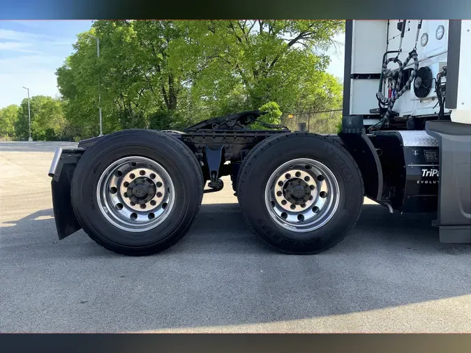 2021 INT LT625 6x4