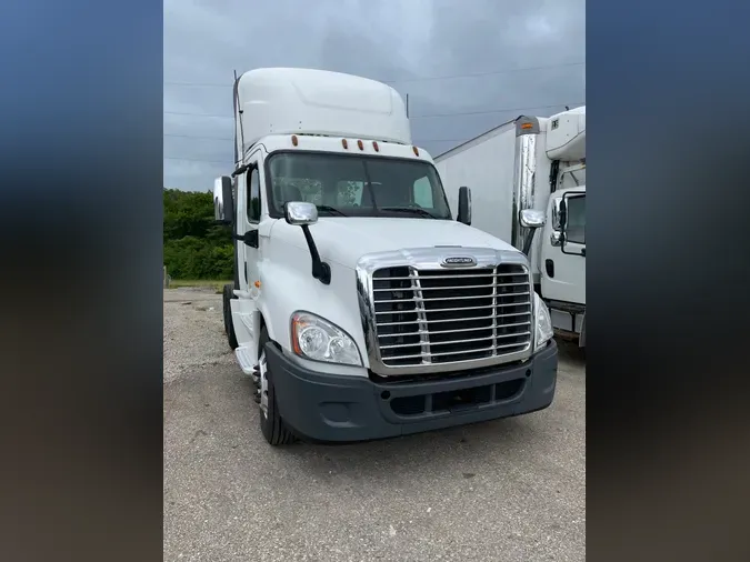 2017 FREIGHTLINER/MERCEDES CASCADIA 125439aad41d3932cff3ea49d5cdf6d976c