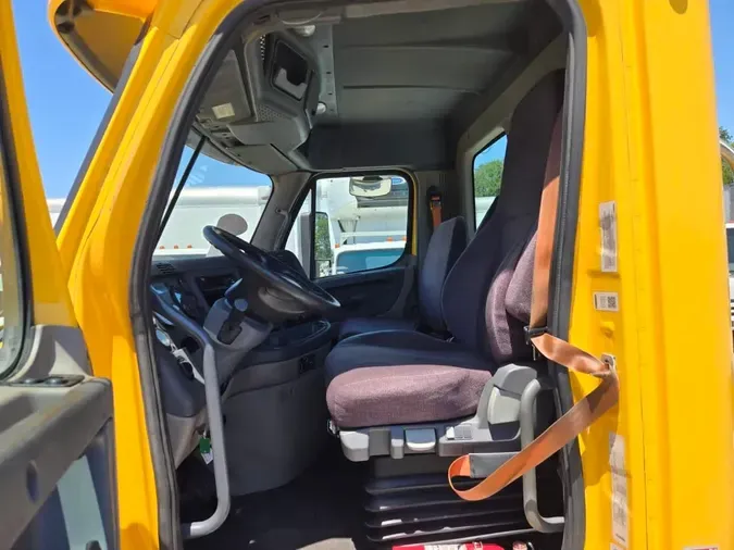 2019 FREIGHTLINER/MERCEDES CASCADIA 113