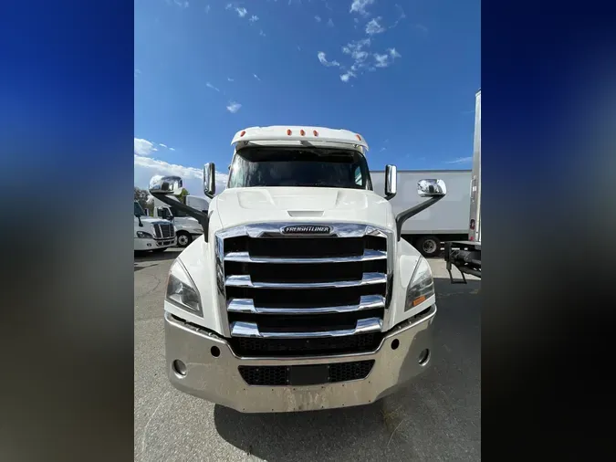 2020 FREIGHTLINER/MERCEDES NEW CASCADIA 116