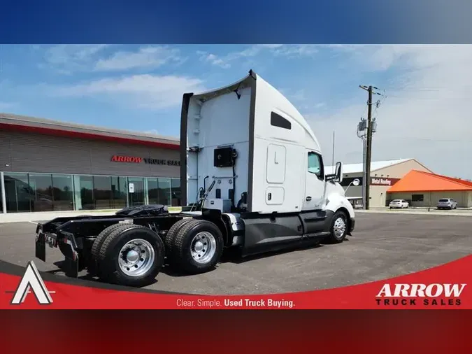 2021 KENWORTH T680