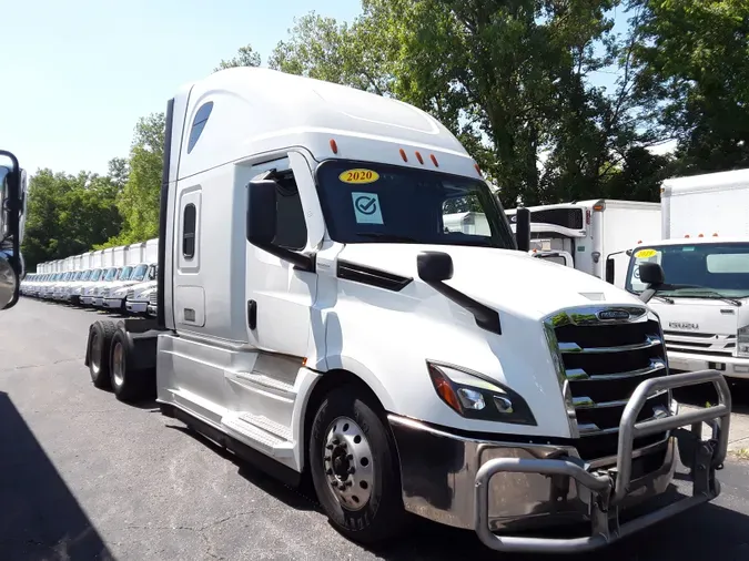 2020 FREIGHTLINER/MERCEDES CASCADIA 125