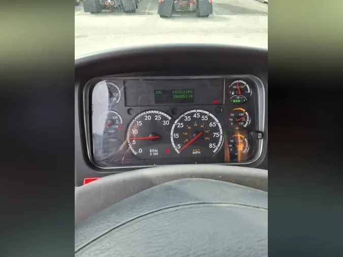 2019 FREIGHTLINER/MERCEDES M2 106