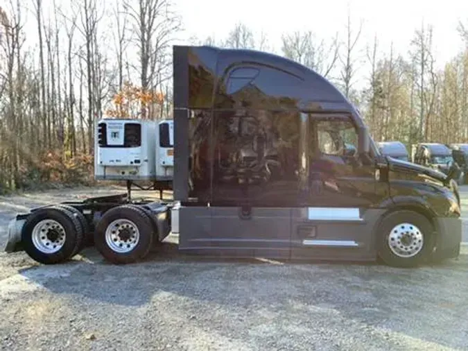 2023 Freightliner Cascadia