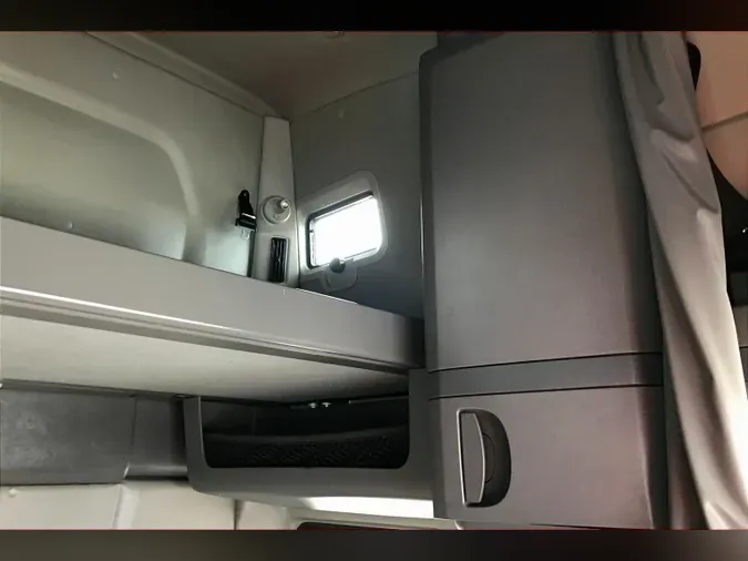 2022 INT LT625 6x4