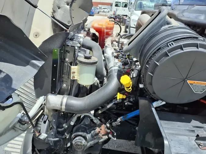 2020 NAVISTAR INTERNATIONAL RH613 DAYCAB S/A