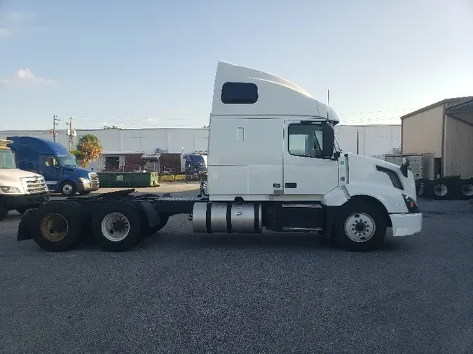 2018 Volvo VNL64670