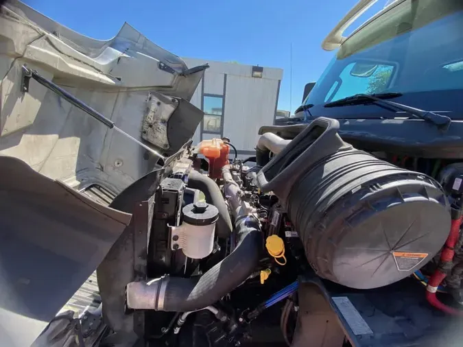 2019 NAVISTAR INTERNATIONAL RH613 DAYCAB S/A43c0e2ebb1521e0f64c77e12f830ddbe